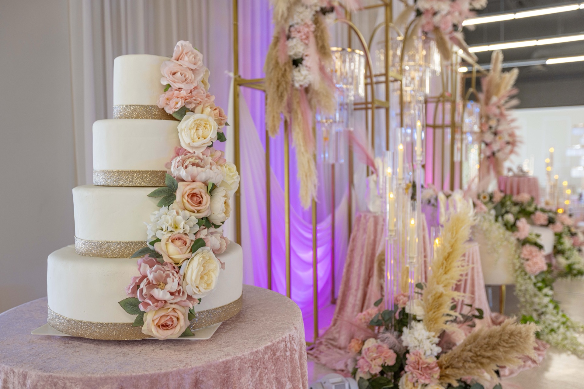 Cakes & Pastry